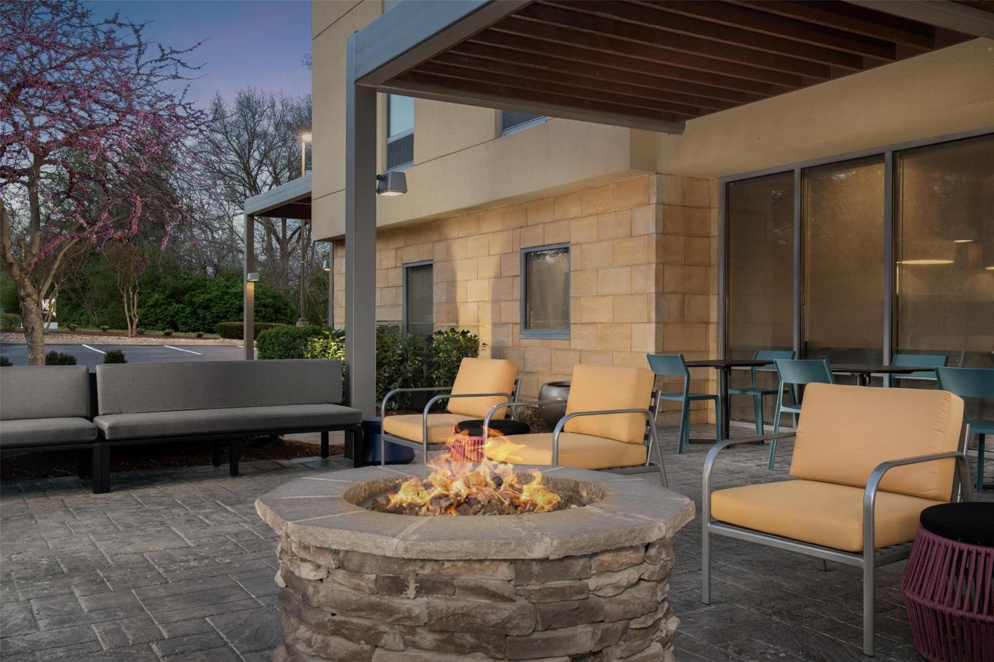 Home2 Suites Nashville Airport Buitenkant foto